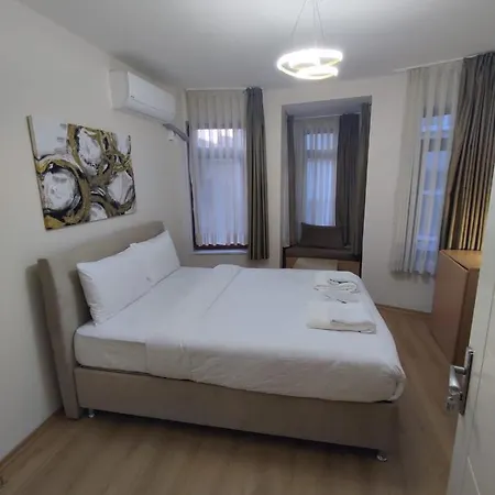 Apartamento Akkarga By Azad Homes *